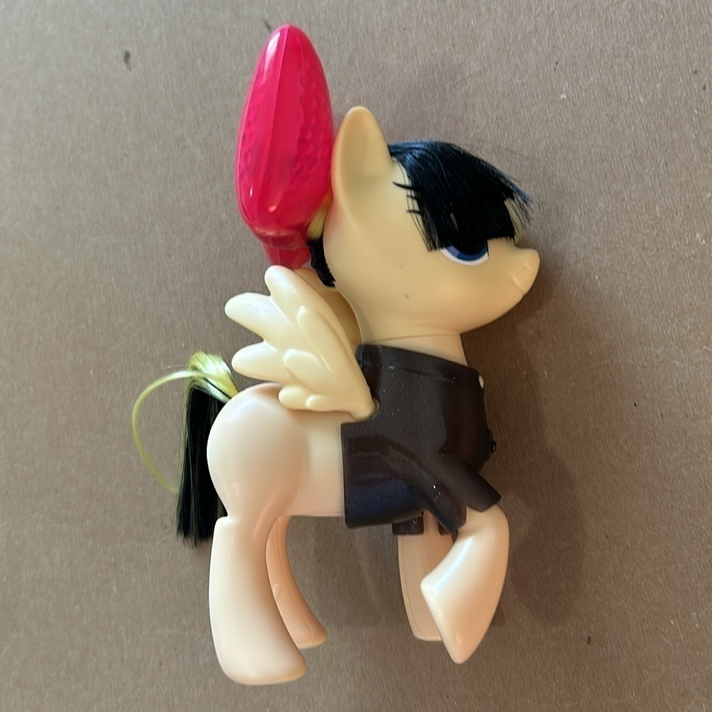 EUC My Little Pony The Movie singing songbird serenade SIA musical toy & outfit - Picture 3 of 9